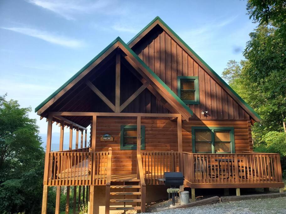 Yogi'S Den: Breathtaking Views! 3 Min To Dollywood, On 1 Acre! Villa Sevierville Exteriör bild