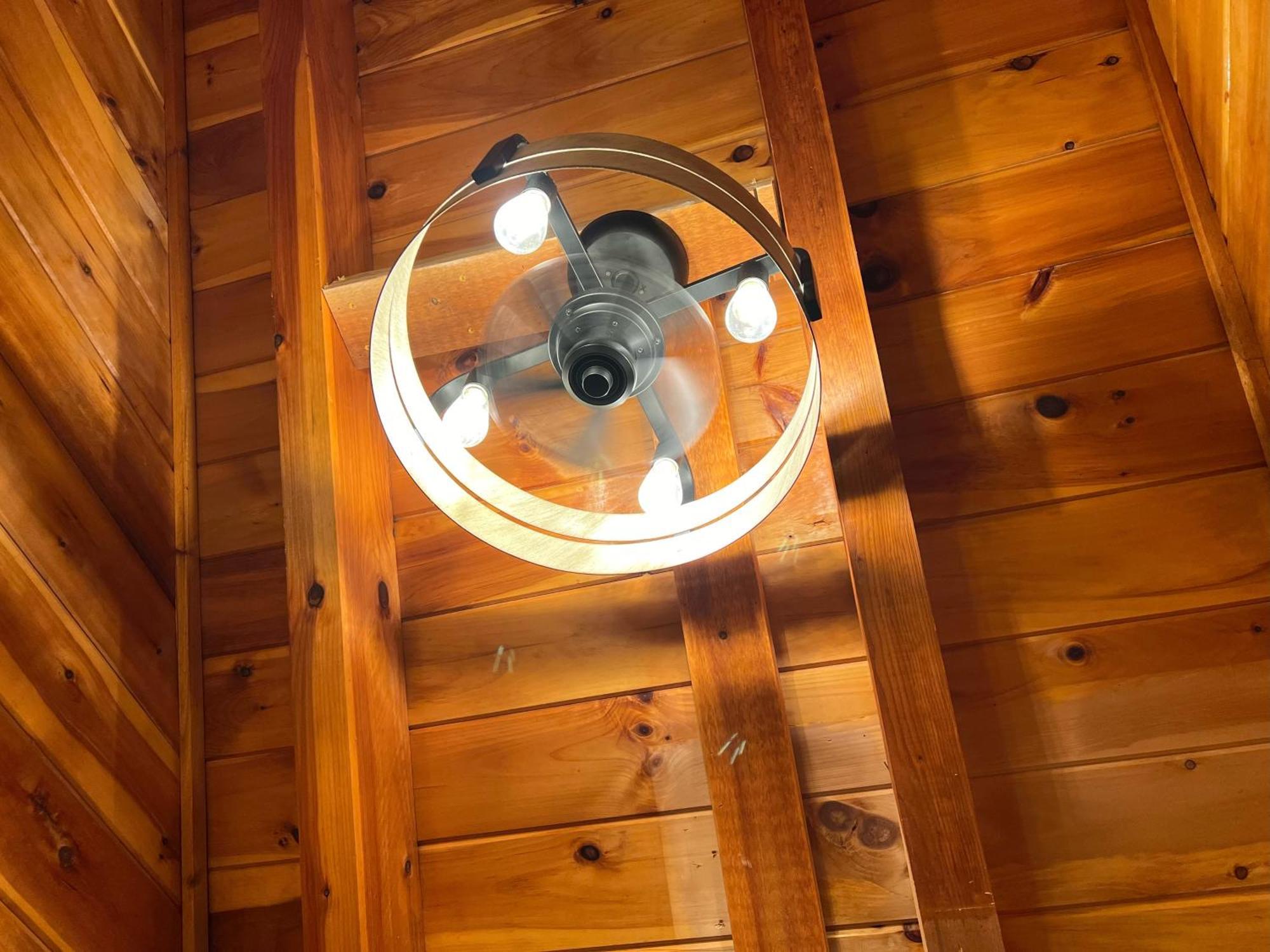 Yogi'S Den: Breathtaking Views! 3 Min To Dollywood, On 1 Acre! Villa Sevierville Exteriör bild